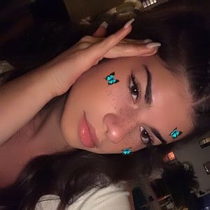 Meet your Posher, Sienna